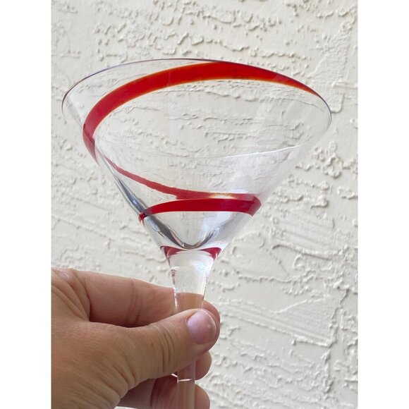 Pier One Cosmopolitan Red Swirl Line Martini Glass 7” Handblown 8 oz Retired - Picture 7 of 16